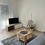 Apartment Sunrise With Private Parking